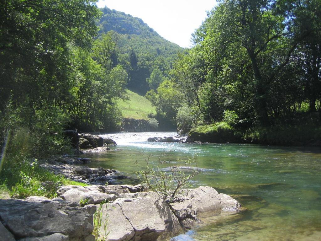 Aux Meubles Du Manoir Aparthotel Εξ Λε Μπαν Εξωτερικό φωτογραφία
