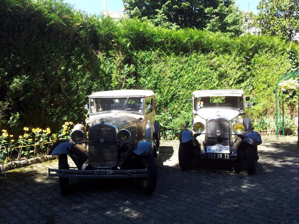 Aux Meubles Du Manoir Aparthotel Εξ Λε Μπαν Εξωτερικό φωτογραφία
