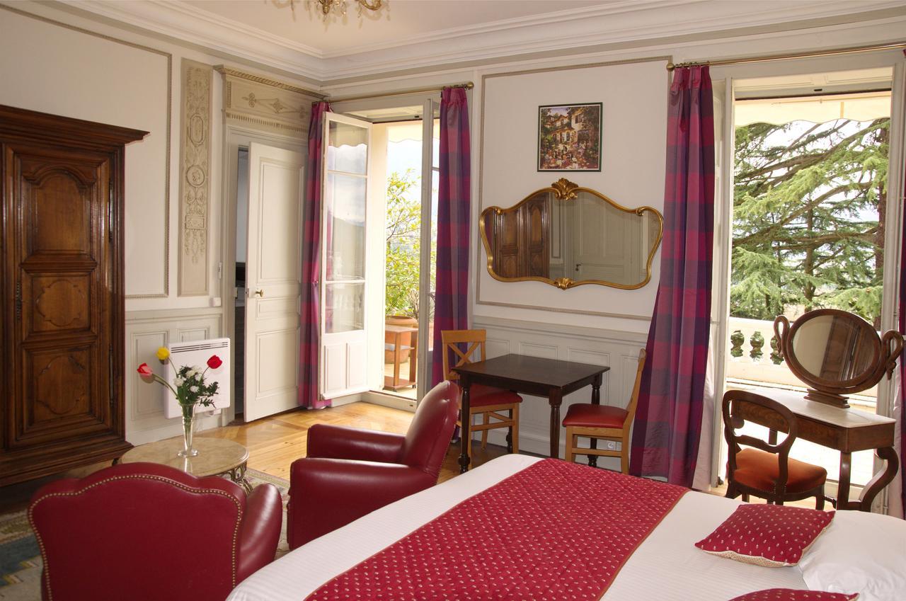 Aux Meubles Du Manoir Aparthotel Εξ Λε Μπαν Εξωτερικό φωτογραφία