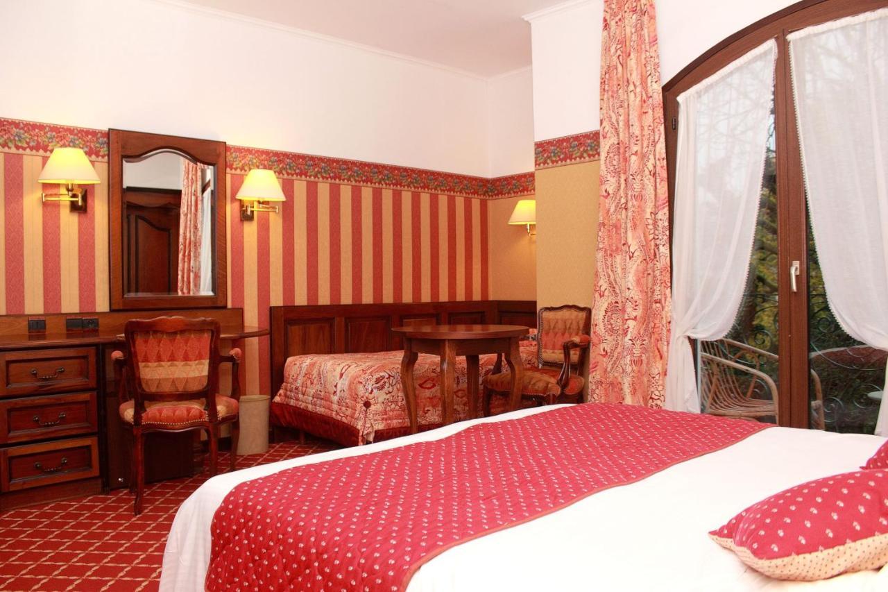 Aux Meubles Du Manoir Aparthotel Εξ Λε Μπαν Εξωτερικό φωτογραφία